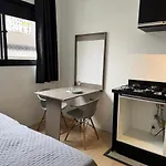 3-Apto Studio Liberdade 450\' Metro -Teatro Renault