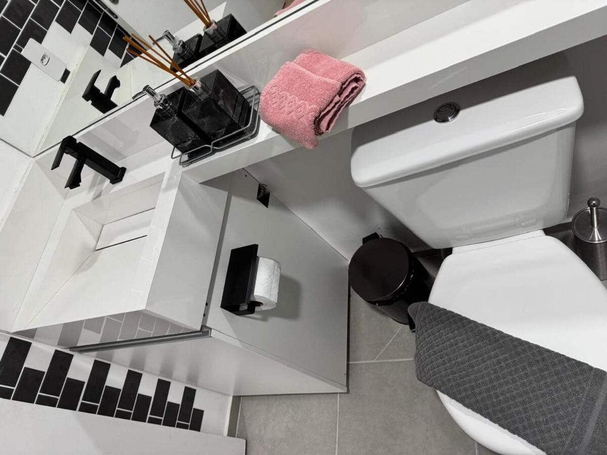 Apartamento 3-apto Liberdade 450' Metro -teatro Renault *