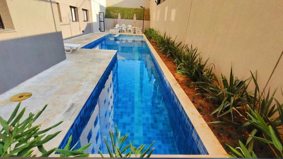 Apartamento 3-apto Liberdade 450' Metro -teatro Renault São Paulo