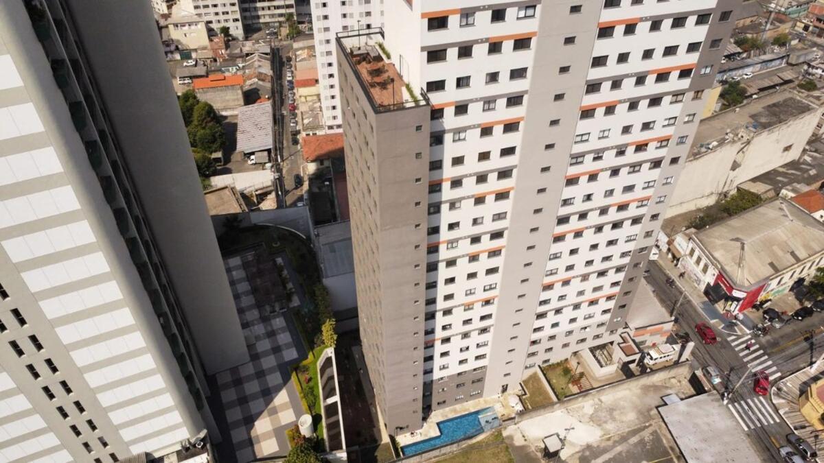 3-apto Liberdade 450' Metro -teatro Renault * São Paulo