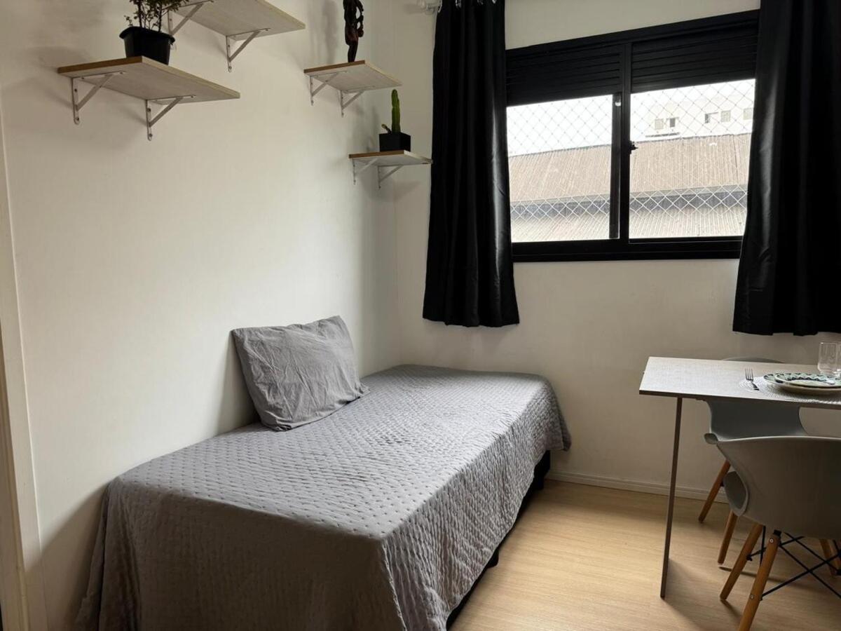 3-apto Liberdade 450' Metro -teatro Renault Apartamento